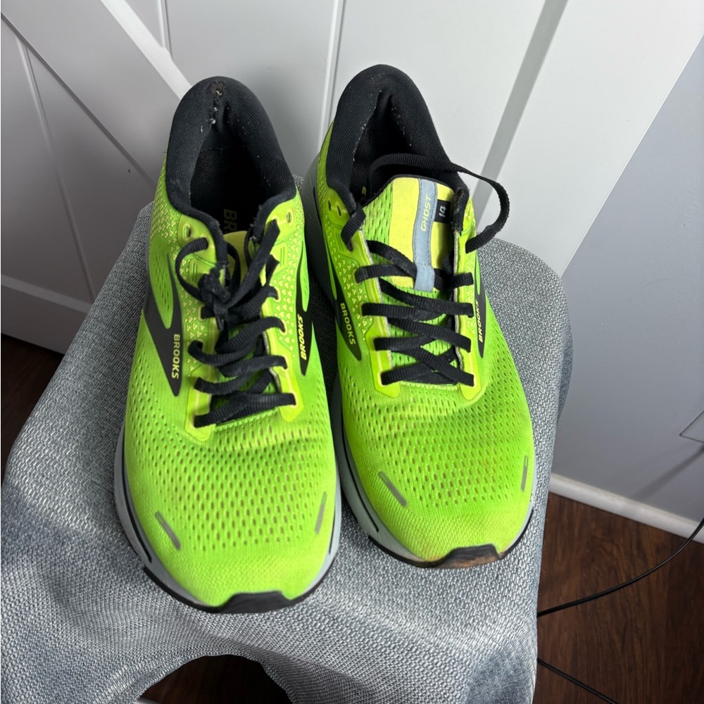 Brooks Ghost 14 Neon Green Running Shoes Men’s Size 11.5
